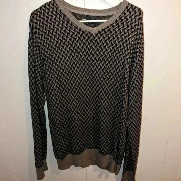 DC Unisex Sweater Size L - Picture 1 of 3